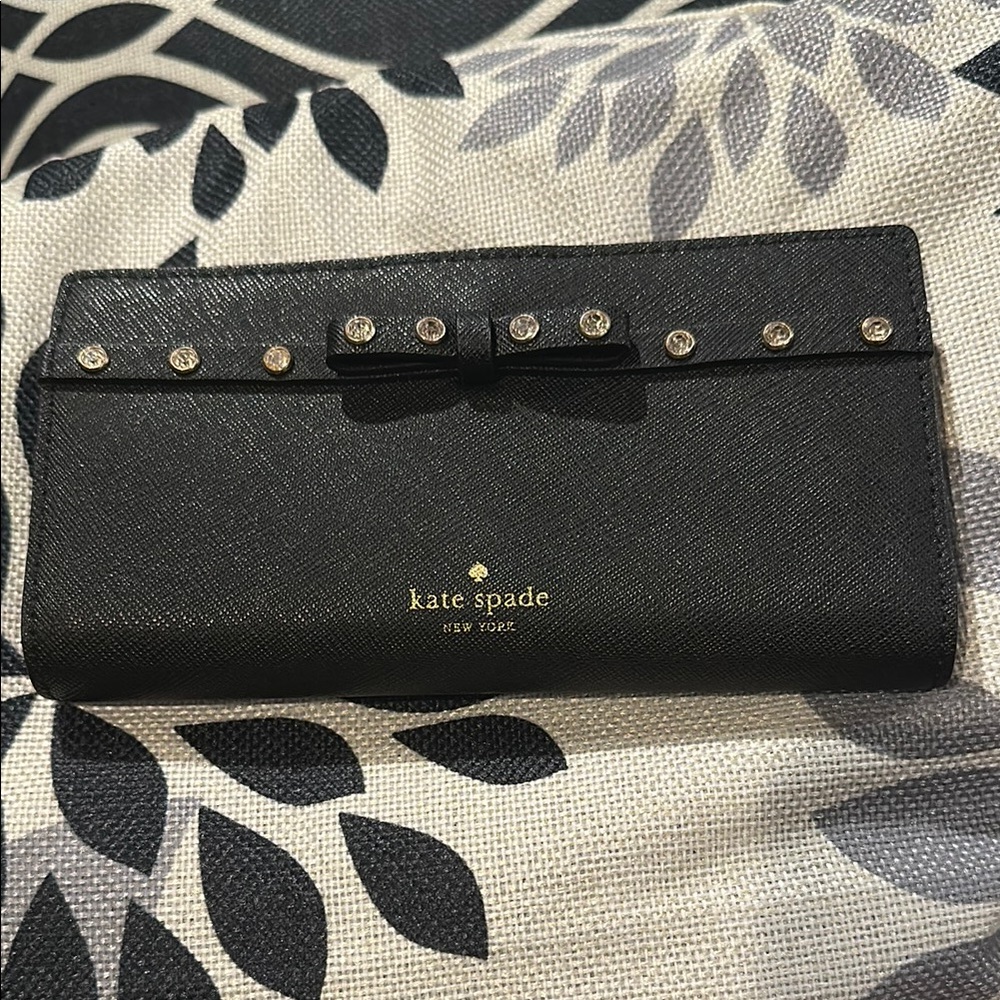 KATE SPADE STACY LAUREL WAY BLACK JEWELED WALLET